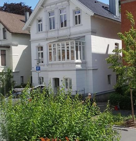 Grosszuegige,98M2 Grosse Wohnung In Stadtnaher Traumlage, Nur 200M Zum Stadtpark Oldenburg Exterior photo